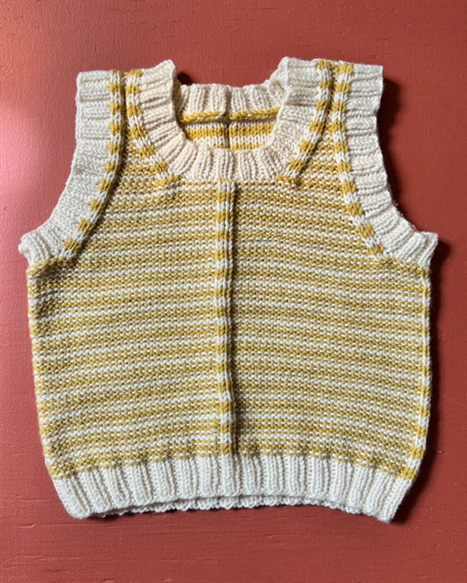 ANHOLT SLIPOVER - BABY fra Kit Couture